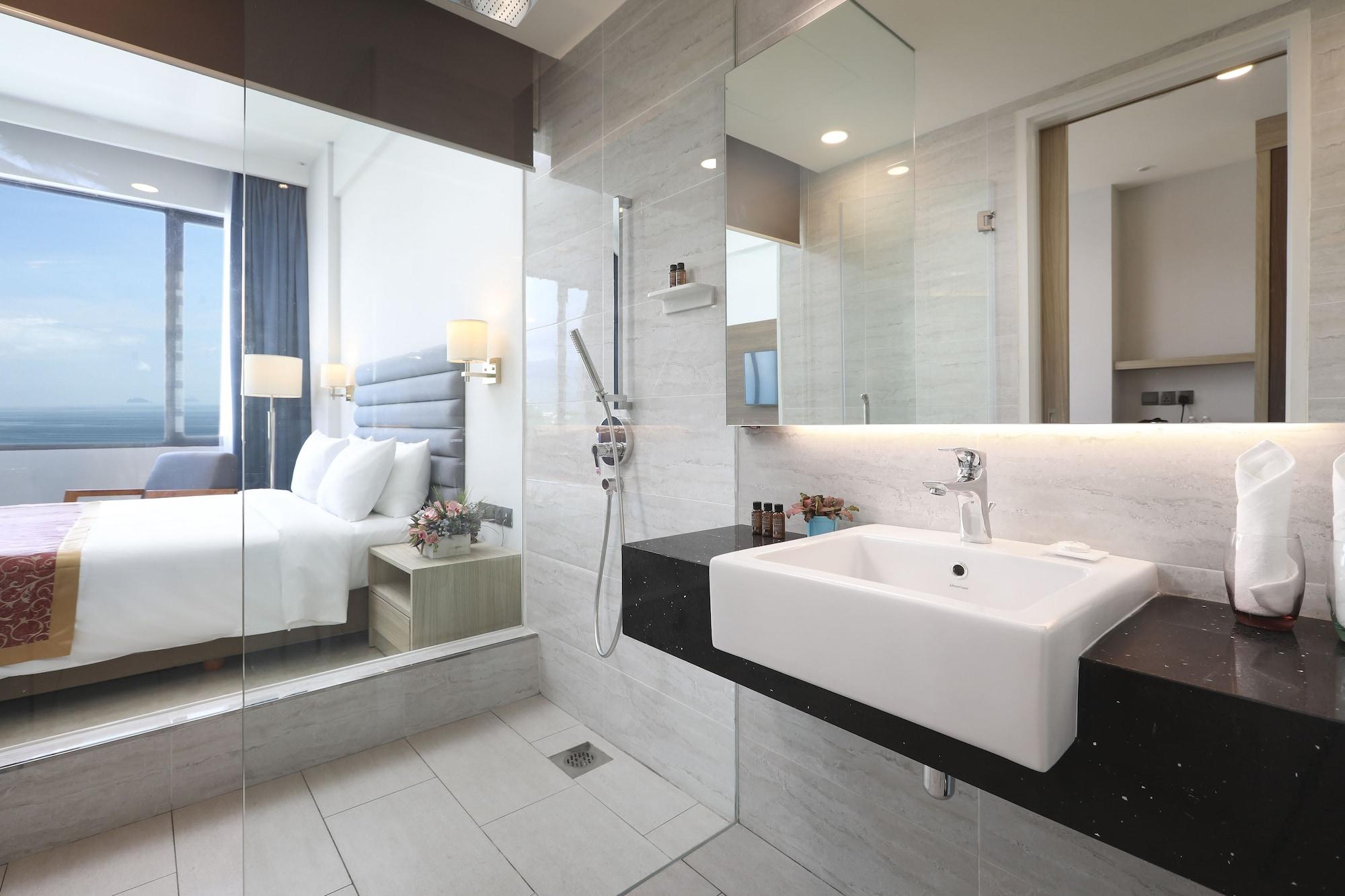 Hotel Hompton By The George Town