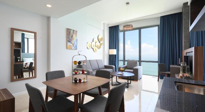 Hompton By The 4* George Town