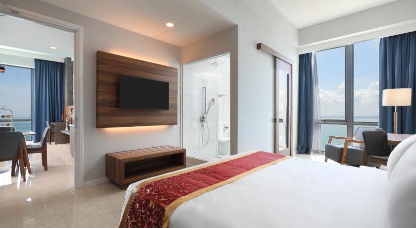 Hompton By The 4* George Town